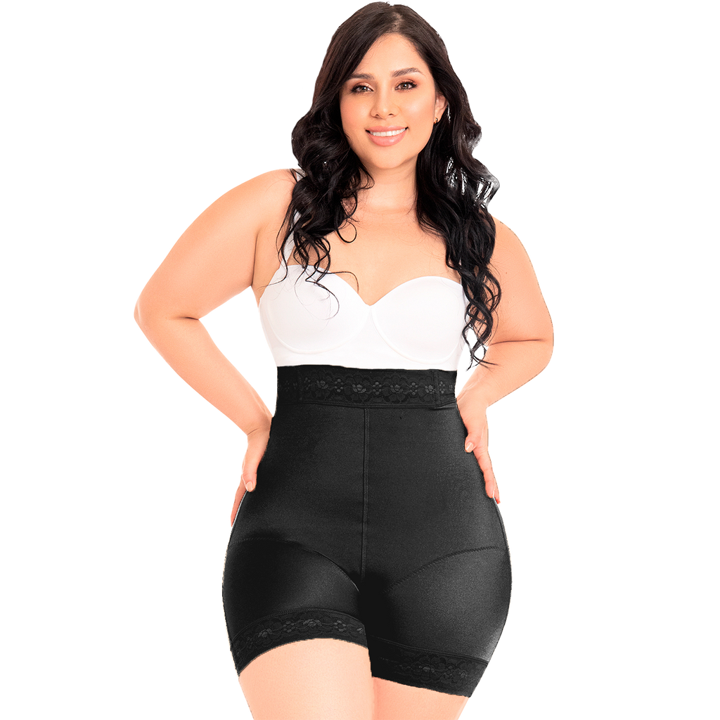 Short girdle Silhouette